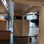 Computers onder bureau